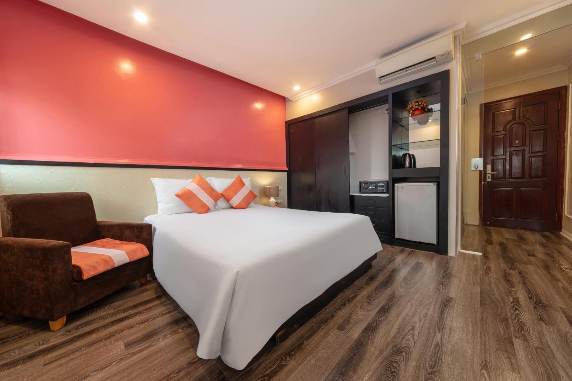 Omina Hanoi Hotel & Travel Exterior foto